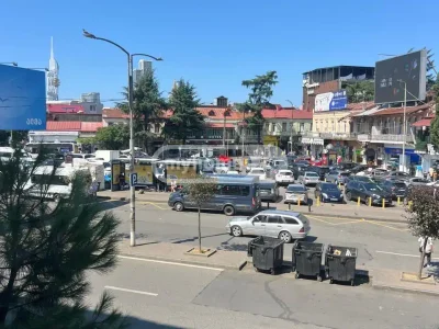 4-комнатная квартира в районе Багратиони