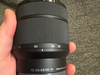 Sony kit lens 28-70