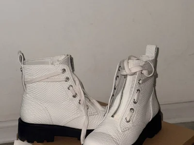 Ботинки UGG W Oakes размер 38