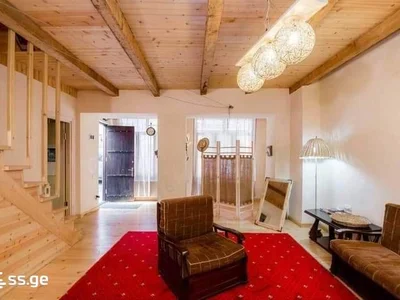 3 room Private House For Rent. Sololaki