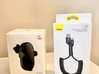 Беспроводная автомобильная зарядка Mi Wireless Car Charger 20W