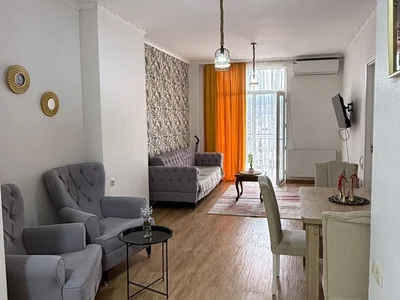 1+1 на Tbel Abuseridze st. 53 Khimshiashvili District