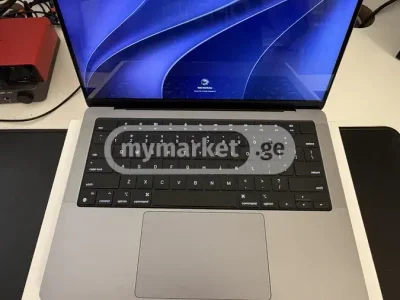 Ноутбук Apple