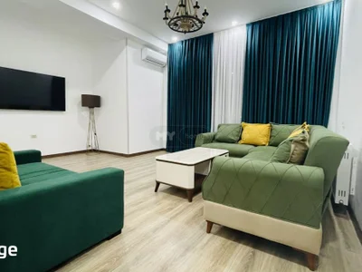 4 room Flat For Rent. Vake