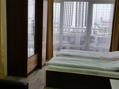 Lotos 75 (Квартира рядом с Sheraton 1)
