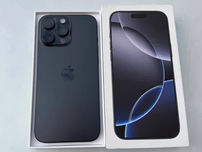 iPhone 16 Pro Max 256 ГБ eSIM