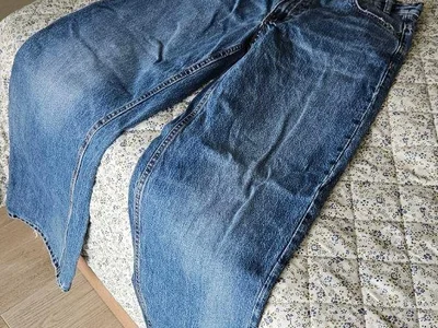 Широкие джинсы Zara