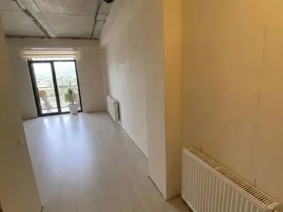 1 room Flat For Sale. Isani