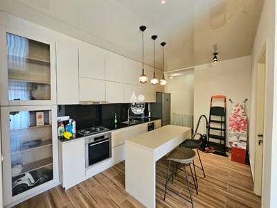 1+1 квартира рядом с парком 6 Мая, $1000