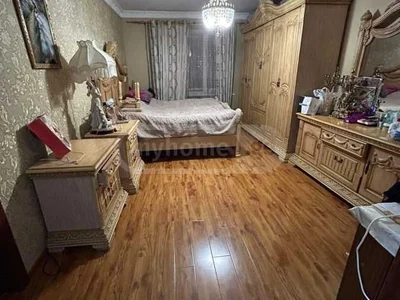 4-комнатная квартира в Тбилиси