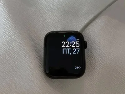 Apple Watch SE 2nd Gen 44mm GPS