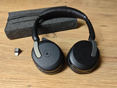 Профессиональная беспроводная гарнитура Jabra Evolve2 65 Flex