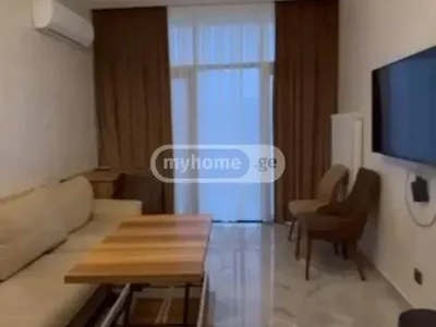 1+1 на Z. Gorgiladze Street 37) 1 Rustaveli District