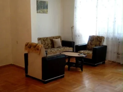 4-комнатная квартира в Тбилиси