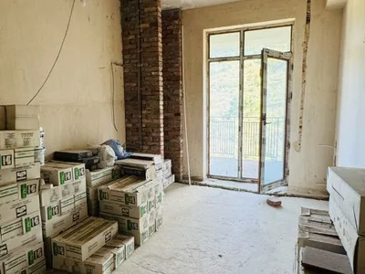 4-комнатная квартира на продажу. Ваке