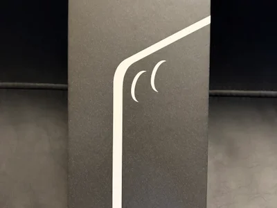 Samsung Galaxy Z Flip 7 256GB Jetblack