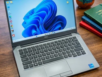 Ноутбук Dell Core i7