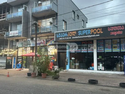 Универсальная коммерческая площадь в районе Багратиони
