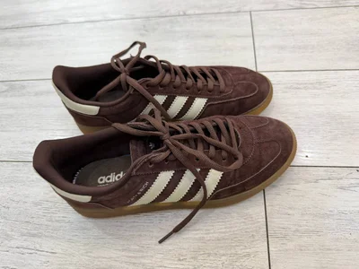 Adidas spezial 40