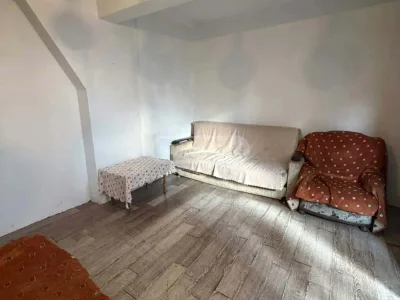 1+1 на Kakhaberis Kucha Agmashenebeli District