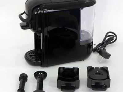 Кофемашина HYUNDAI HСМ300BB