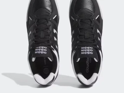 Кроссовки Adidas