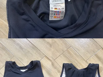 Reebok спортивная майка