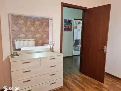 3 room Flat for rent. Vera