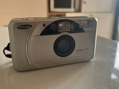 Пленочная камера Samsung Fino 40S
