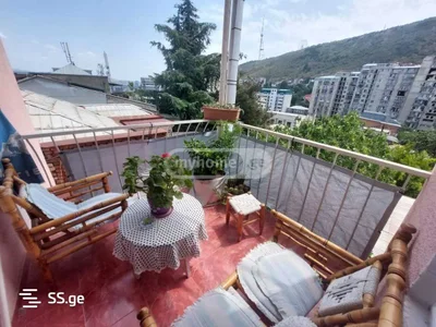 7 room Private House For Sale. Vake