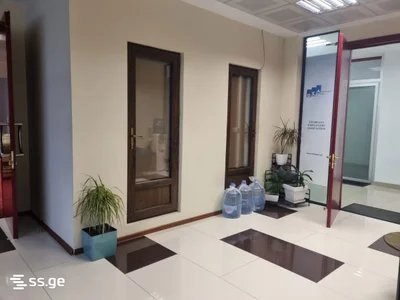 Офис 320 м² в Mioni Business Center, $490880