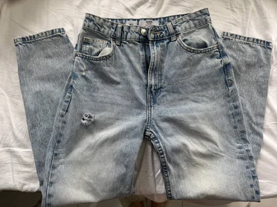 Джинсы Bershka 36 размер