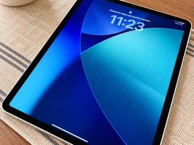 Планшет Apple iPad