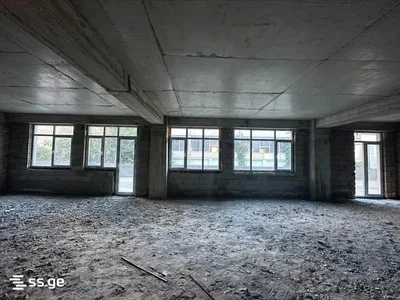 Коммерческое помещение на Сабуртало, Хилиани