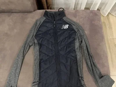 Куртка New Balance