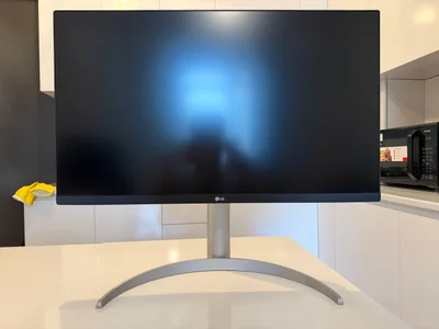 Монитор LG UltraFine 27UP850K-W