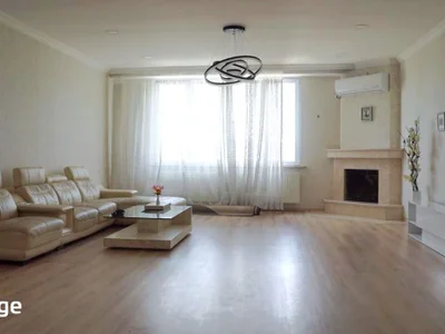 5 room Flat For Sale. Saburtalo