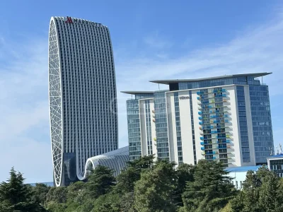 2+1 квартира с видом на парк 6 мая, $1300