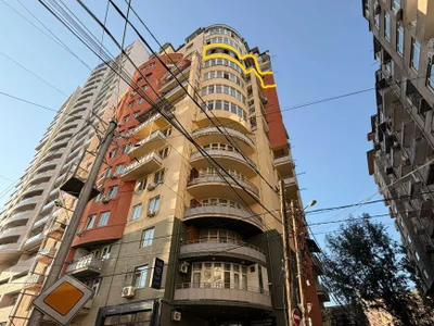 4-комнатная квартира Продаётся. Сабуртало
