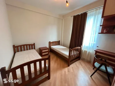 3-комнатная квартира в Вере, $1200