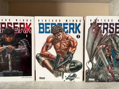 Манга Берсерк Berserk на французском языке 3 тома