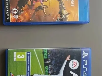 Комплект дисков PS4/PS5 (EA Sports FC 25 и Mortal Kombat 11 Ultimate)