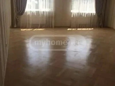 5-комнатная квартира в Тбилиси