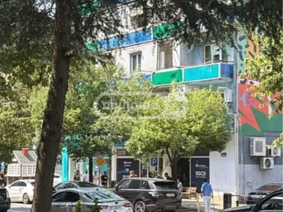 1+1 на Z. Gorgiladze Street ძველი ბათუმის უბანი