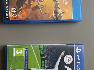 Комплект дисков PS4/PS5 (EA Sports FC 25 и Mortal Kombat 11 Ultimate)