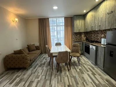 2+1 квартира, 85 м², $650