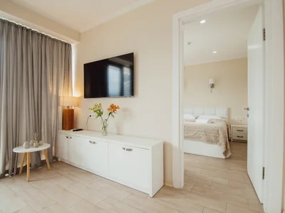 ORBI Beach Tower 8-14