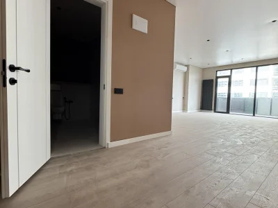 Белый дом: 1-комнатная, 60.0 м²