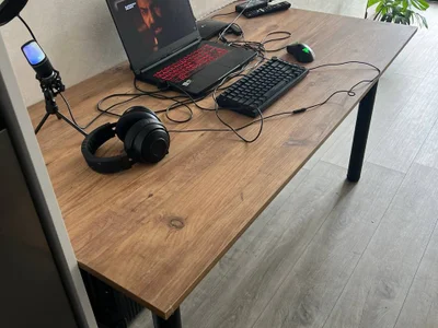 Стол