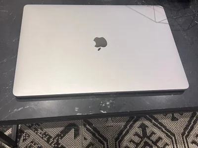 MacBook 13 i5